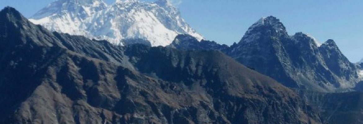 Everest & Gokyo Lake Trek | Travel agency Nepal | Trekking in Nepal |